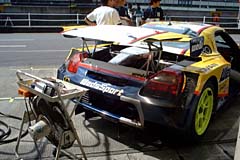 路面温度45℃、過酷なコンディションの予選となった